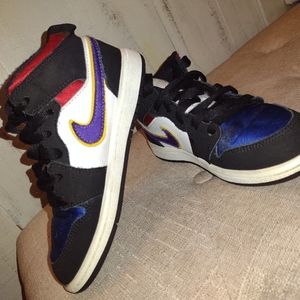 Air Jordan 1 mid Kids 13c